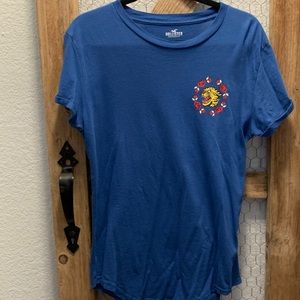 Men’s Hollister T-shirt